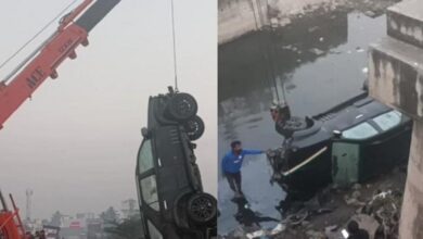 Photo of महाराष्ट्र: 30 फीट गहरी खाई में गिरी भाजपा विधायक की कार, पसली फ्रैक्चर