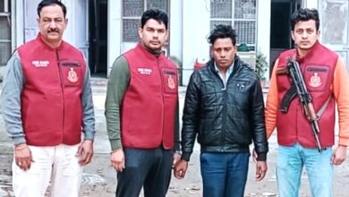 Photo of बिहार जहरीली शराब काण्ड का मुख्य आरोपी गिरफ्तार, हुई थी 80 लोगों की मौत