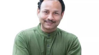 Photo of सपा प्रवक्ता अनुराग भदौरिया के घर पर कुर्की का नोटिस चस्पा, ये है मामला