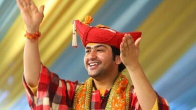 Photo of पंडित धीरेंद्र शास्त्री को मिली जान से मारने की धमकी, केस दर्ज; जांच शुरू