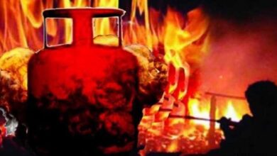 Photo of पानीपत: गैस सिलेंडर में लीकेज के कारण लगी आग, एक परिवार के छह की मौत