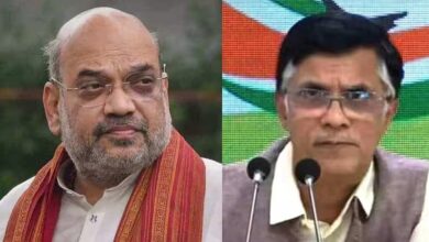 Photo of पवन खेड़ा की टिप्पणी पर अमित शाह का वार- दूरबीन से भी नहीं दिखेगी कांग्रेस