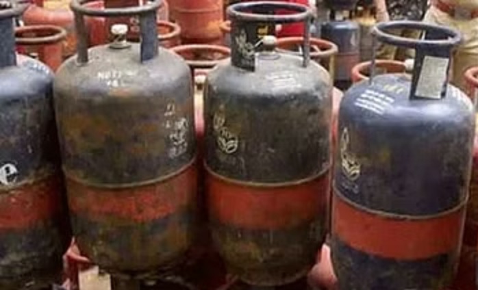 Commercial cylinder prices cut again