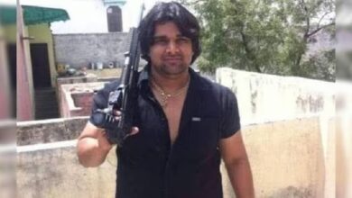 Photo of गैंगस्टर टिल्लू ताजपुरिया की रॉड घोंपकर हत्या, बदमाश योगेश टुंडा ने किया काण्ड