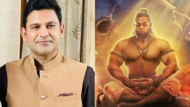 Photo of मनोज मुंतशिर ने हाथ जोड़ बिना शर्त मांगी माफी,कहा- आहत हुईं हैं जन भावनायें