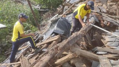 Photo of आपदा की चपेट में आया देहरादून का जाखन गांव, कई मकान जमींदोज