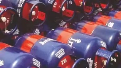 Photo of घरेलू के बाद कमर्शियल गैस सिलेंडर के दामों में कटौती, 158 रुपये कम हुई कीमत