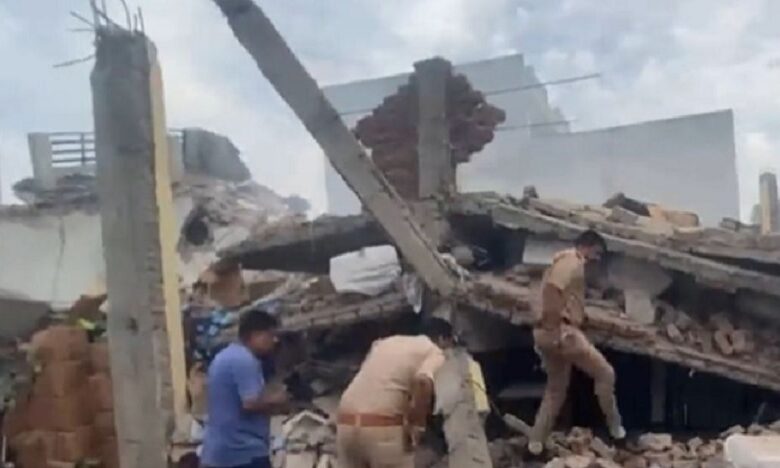 explosion in soap factory in Meerut today