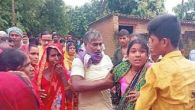 Photo of देवरिया में दिल दहलाने वाली घटना, पूर्व जिला पंचायत सदस्य सहित 6 लोगों की हत्या