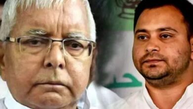 Photo of लैंड फॉर जॉब मामले में बढ़ीं लालू परिवार की मुश्किलें, करीबी सहयोगी गिरफ्तार