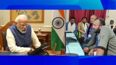 Photo of पीएम मोदी मजदूरों से कहा- हम सब पर बाबा केदार और बद्रीनाथ भगवान की कृपा