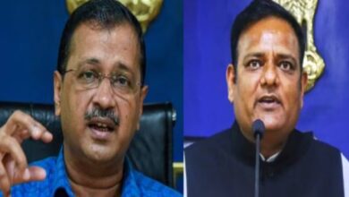 Photo of CM केजरीवाल की पेशी से पहले दिल्ली के मंत्री घर ED की रेड, 9 ठिकानों पर छापे जारी