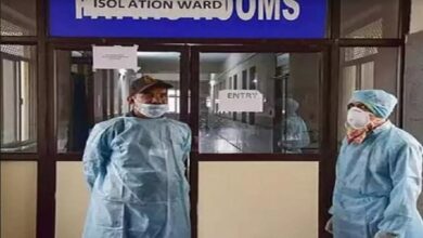 Photo of कोरोना को लेकर उत्तराखंड में अलर्ट, दून मेडिकल कॉलेज में आइसोलेशन वॉर्ड तैयार