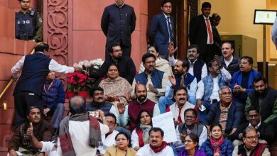 Photo of लोकसभा से सामूहिक इस्तीफा दे सकते हैं विपक्षी सांसद, I.N.D.I.A. की बैठक में चर्चा संभव