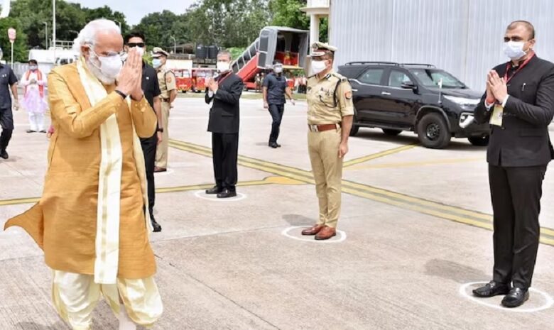 PM Modi in Ayodhya