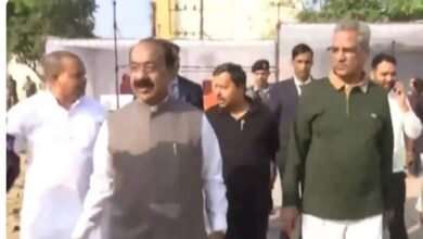 Photo of छत्तीसगढ़ BJP अध्यक्ष पहुंचे पार्टी कार्यालय, पर्यवेक्षक भी मौजूद; आज खत्म होगा CM पर सस्पेंस