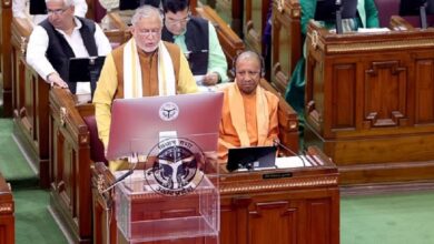 Photo of उप्र विधानमंडल का बजट सत्र आज से, पांच फरवरी को बजट पेश करेगी सरकार