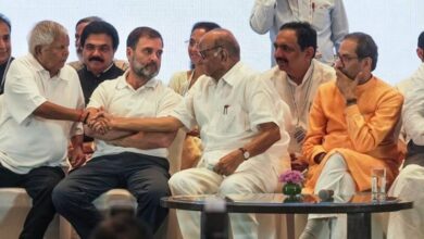 Photo of यूपी में I.N.D.I. गठबंधन का हाल बंगाल जैसा, भाजपा के साथ रालोद और बसपा के साथ कांग्रेस बढ़ा रही पींगे