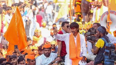 Photo of महाराष्ट्र: मराठों को 12% तक आरक्षण मिलने पर आज लग सकती है मुहर, मसौदा तैयार