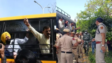 Photo of केजरीवाल को रिहा करो: AAP कार्यकर्ताओं का प्रदर्शन; भाजपा बोली- इस्तीफा दो