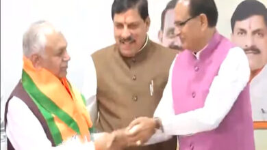Photo of कांग्रेस को झटके पर झटका, पूर्व केंद्रीय मंत्री सुरेश पचौरी BJP में शामिल