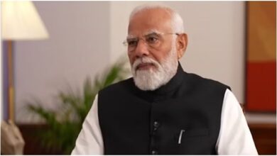 Photo of PM मोदी ने कहा- प्रज्ज्वल जैसे अत्याचारी को मिले कठोर सजा, कांग्रेस सरकार ने उसे भगाया