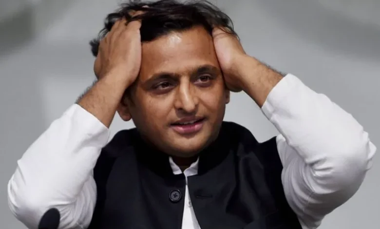 akhilesh yadav sad