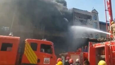 Photo of दिल्ली के एक मकान में लगी आग, चार की मौत; पहुंचीं दमकल की गाड़ियां
