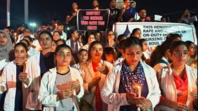 Photo of Kolkata Case: मरीजों के लिए अगले 24 घंटे अहम, OPD सेवाएं ठप; IMA की पांच प्रमुख मागें