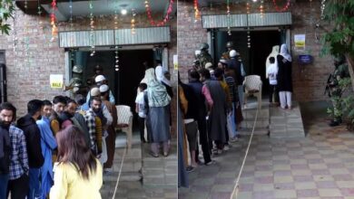 Photo of J&K चुनाव: सुबह 9 बजे तक 11% मतदान, किश्तवाड़ में सबसे ज्यादा तो पुलवामा में सबसे कम वोटिंग