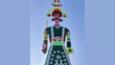 Photo of दिल्ली में होगा दुनिया के सबसे ऊंचे रावण का दहन, चार महीने में बनाया 211 फीट का पुतला