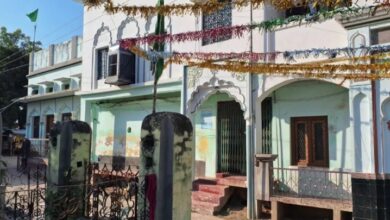 Photo of उप्र: शैतान भगाने के नाम पर खुद ‘शैतान’ बन जाता था मौलवी, मुकदमा दर्ज होने के बाद फरार