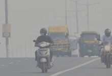 Photo of तेज हवाओं ने जहरीली फिजा से पहुंचाई हल्की राहत, हटीं ग्रैप-3 की पाबंदियां