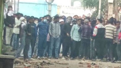 Photo of मस्जिद में सर्वे के दौरान भीड़ ने पुलिस पर किया पथराव व फायरिंग, हालात तनावपूर्ण