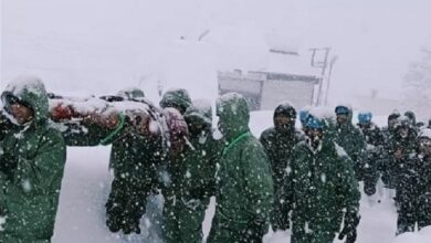 Photo of चमोली में बर्फ में दबे 22 मजदूरों की तलाश जारी, सेना ने फिर शुरू किया रेस्क्यू ऑपरेशन
