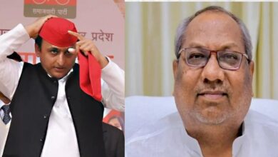 Photo of महाकुंभ में नाविक की कमाई पर सियासी घमासान, अखिलेश का वार; निषाद का पलटवार