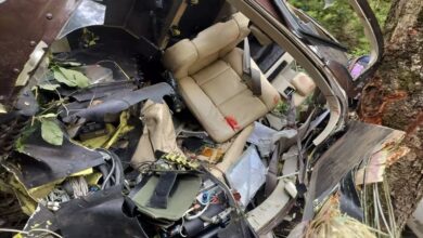 Photo of उत्तराखंड में बड़ा हादसा, उत्तरकाशी में हेलीकॉप्टर क्रैश होने से पांच की मौत; दो घायल