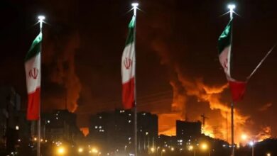 Photo of ईरान में मौत बनकर बरसीं इजरायली मिसाइलें, कई इमारतें जमींदोज़; 950 की मौत
