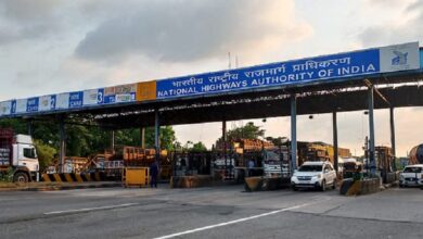Photo of यूपी में आज से शुरू हुई सालाना फास्टैग की सुविधा, तीन हजार देकर 200 बार पार कर सकेंगे टोल