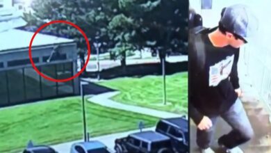 Photo of FBI ने साझा की चार्ली किर्क हत्याकांड की नई तस्वीरें, रखा 1 लाख डॉलर का इनाम