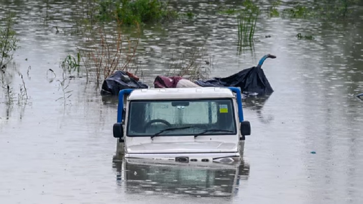 Yamuna in spate in Delhi