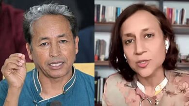 Photo of पति सोनम वांगचुक की रिहाई के लिए SC पहुंचीं गीतांजलि, गिरफ्तारी को दी चुनौती