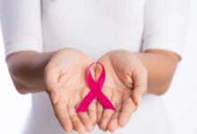 Photo of कैंसर की शुरुआत में नजर आते हैं ये 5 लक्षण, नजर आएं तो तुरंत भागें डॉक्टर के पास