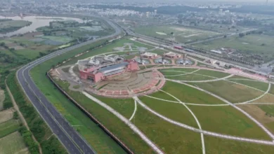 Photo of लखनऊ में गोमती किनारे 7710 करोड़ की लागत से बन रहा 57 KM लंबा ग्रीन कॉरिडोर, पांच लाख लोगों को होगा सीधा लाभ