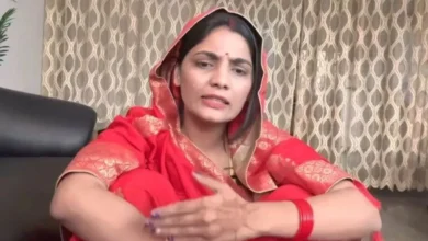 Photo of नेहा सिंह राठौर की अग्रिम जमानत याचिका खारिज, विवादित टिप्पणी के आरोप में मामला दर्ज
