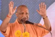 Photo of दिवंगत सैनिक की बेटी को CM योगी ने 24 घंटे में दिलाया घर का कब्जा, अंजना ने कहा- थैंक्स योगी अंकल