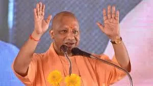 Photo of दिवंगत सैनिक की बेटी को CM योगी ने 24 घंटे में दिलाया घर का कब्जा, अंजना ने कहा- थैंक्स योगी अंकल