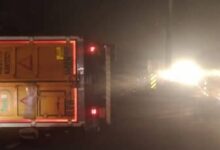 Photo of उन्नाव में भीषण हादसा, बाइक सवार दंपती व दो बच्चों को ट्रक ने कुचला; चारों की मौत