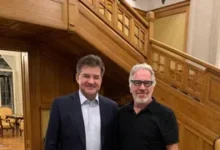 Photo of एपस्टीन फाइलों में नाम आने पर स्लोवाकिया के NSA का इस्तीफा, ब्रिटेन के पूर्व राजकुमार एंड्रयू पर भी दबाव