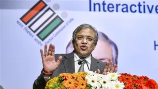 Photo of CEC ज्ञानेश कुमार को हटाने के लिए प्रस्ताव लाने जा रहा विपक्ष, जानें क्या है प्रक्रिया?